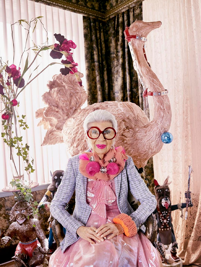 Fashion Icon Iris Apfel Passes away9